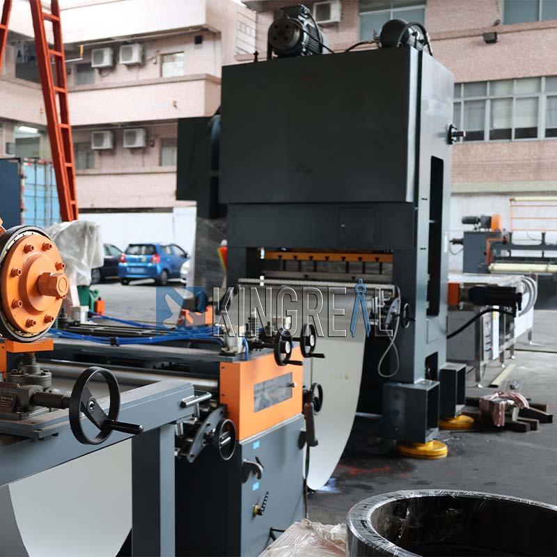 Anong uri ng mga butas ang maaaring sheet metal perforation machine punch?
